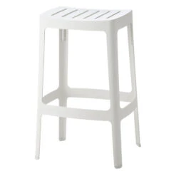 Cut Bar High Chair