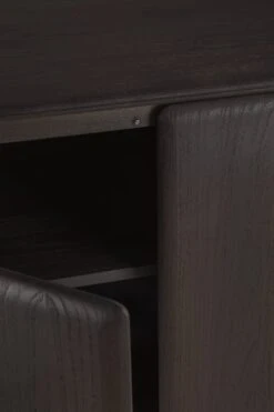 Ethnicraft Teak PI Sideboard - 4 Doors 15 Ethnicraft Teak PI Sideboard - 4 Doors -Trit Houses Shop 11571 11572 11573 PI sideboard varnished teak dark brown det03 HQ 1