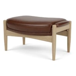 The Seal Ottoman 14 The Seal Ottoman -Trit Houses Shop 1227005 000000ZZ The Seal Ottoman Natural Oak Dakar 0329 Angle PS