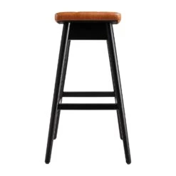 Martelle Counter Stool -Trit Houses Shop 231208 THB37120 oak 1024x1024 2x web 1ecd9ea9 3f46 4dfb 9878 594a25ff9080