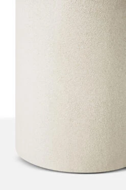 Ethnicraft Elements Round Dining Table -Trit Houses Shop 26422 Elements round dining table det03 cut HQ web