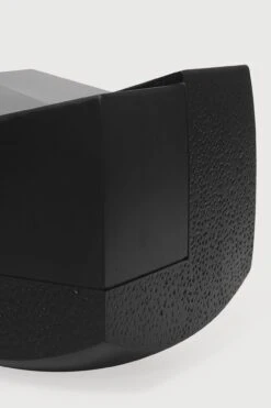 Ethnicraft Mahogany Nasu Sculpture -Trit Houses Shop 27163 MAR Nasu MHNY BLCK 20h det web