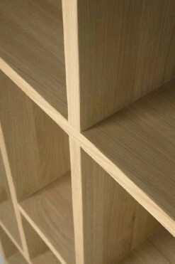 Ethnicraft Oak M Rack Small -Trit Houses Shop 50771 50772 Oak M rack det1 cut web ccec44f7 8f2d 4ff9 98c4 540aaef4225b