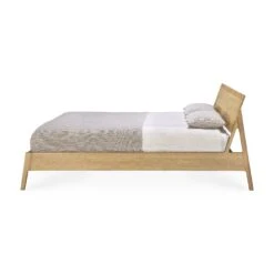 Ethnicraft Oak Air Queen Bed -Trit Houses Shop 51211 51212 51213 51214 Oak Air bed profile cut WEB