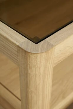 Ethnicraft Oak Spindle Dresser - 4 Drawers 13 Ethnicraft Oak Spindle Dresser - 4 Drawers -Trit Houses Shop 51250SpindleChest4 drawers osmo 150 56 83 det1 HQ