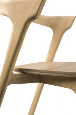 Ethnicraft Oak Bok Dining Chair -Trit Houses Shop 51490 50073 Oak Bok dining chair det02 cut web