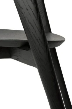 Ethnicraft Oak Bok Dining Chair -Trit Houses Shop 51491 Oak Bok black dining chair det cut web