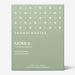 Skandinavisk Scented Candle - Fjord 5 Skandinavisk Scented Candle - Fjord -Trit Houses Shop AlternativePackshots FJORD ScentedCandle3