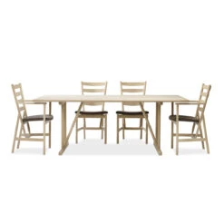 SH Shaker Dining Table -Trit Houses Shop BM1837 kollektion soeren holst shaker spisebord med SH shaker stole