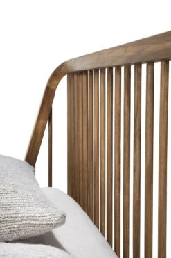 Ethnicraft Reclaimed Teak Spindle King Bed -Trit Houses Shop ETH E01 1 024 Teak 06