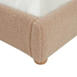 Miranda King Bed 17 Miranda King Bed -Trit Houses Shop TRI E01 1 014 Desert Sand Fur 05