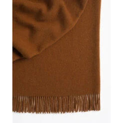 Nevis Throw Rug 17 Nevis Throw Rug -Trit Houses Shop TRI G17 1 003 Spice