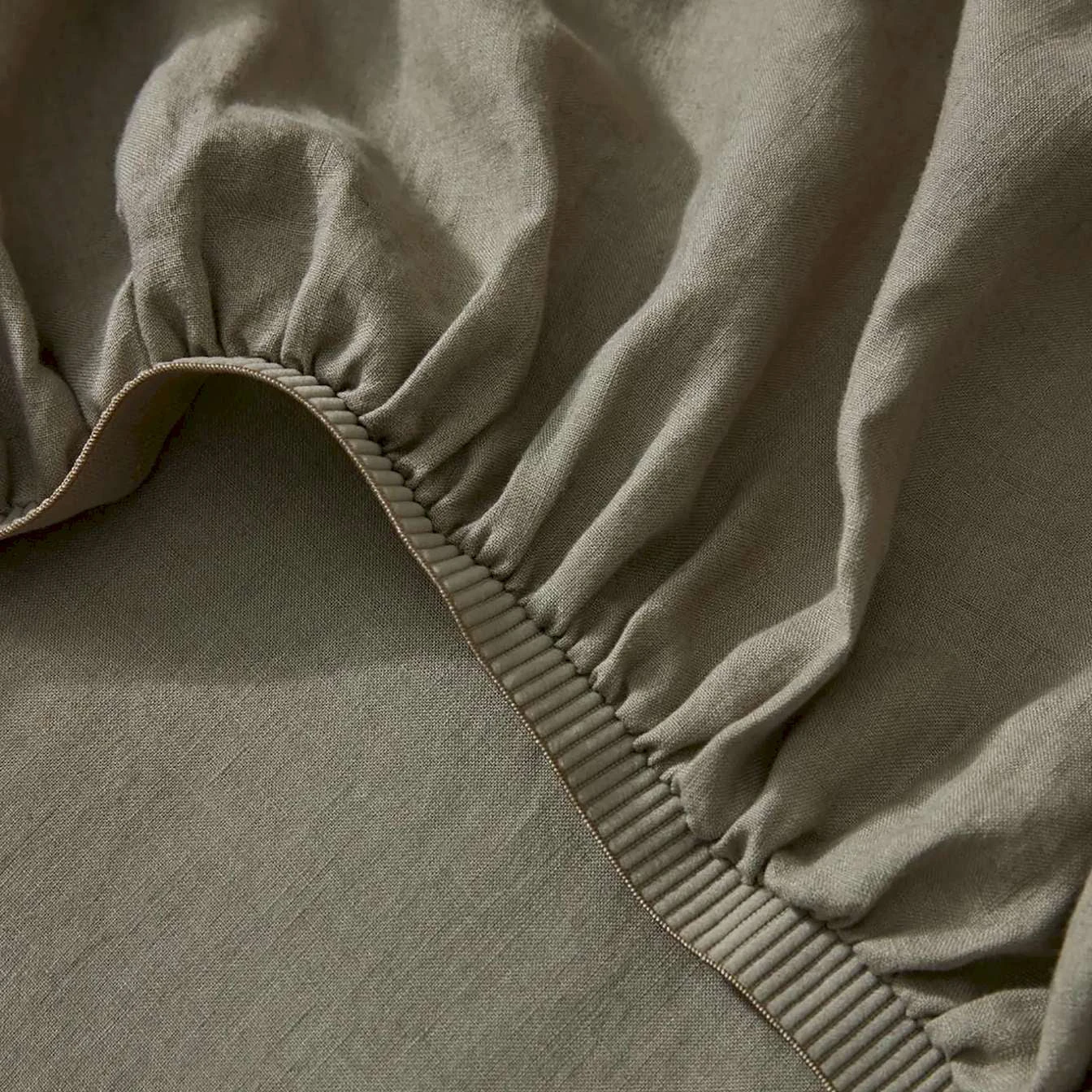 Ravello French Flax Linen Fitted Sheet 2 Ravello French Flax Linen Fitted Sheet - Image 2