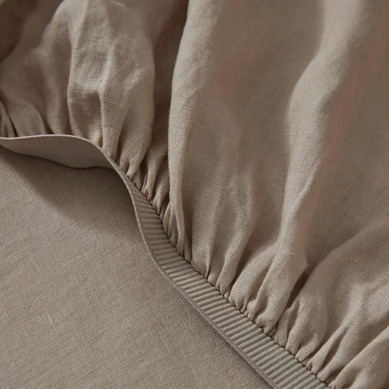 Ravello French Flax Linen Fitted Sheet 3 Ravello French Flax Linen Fitted Sheet - Image 3