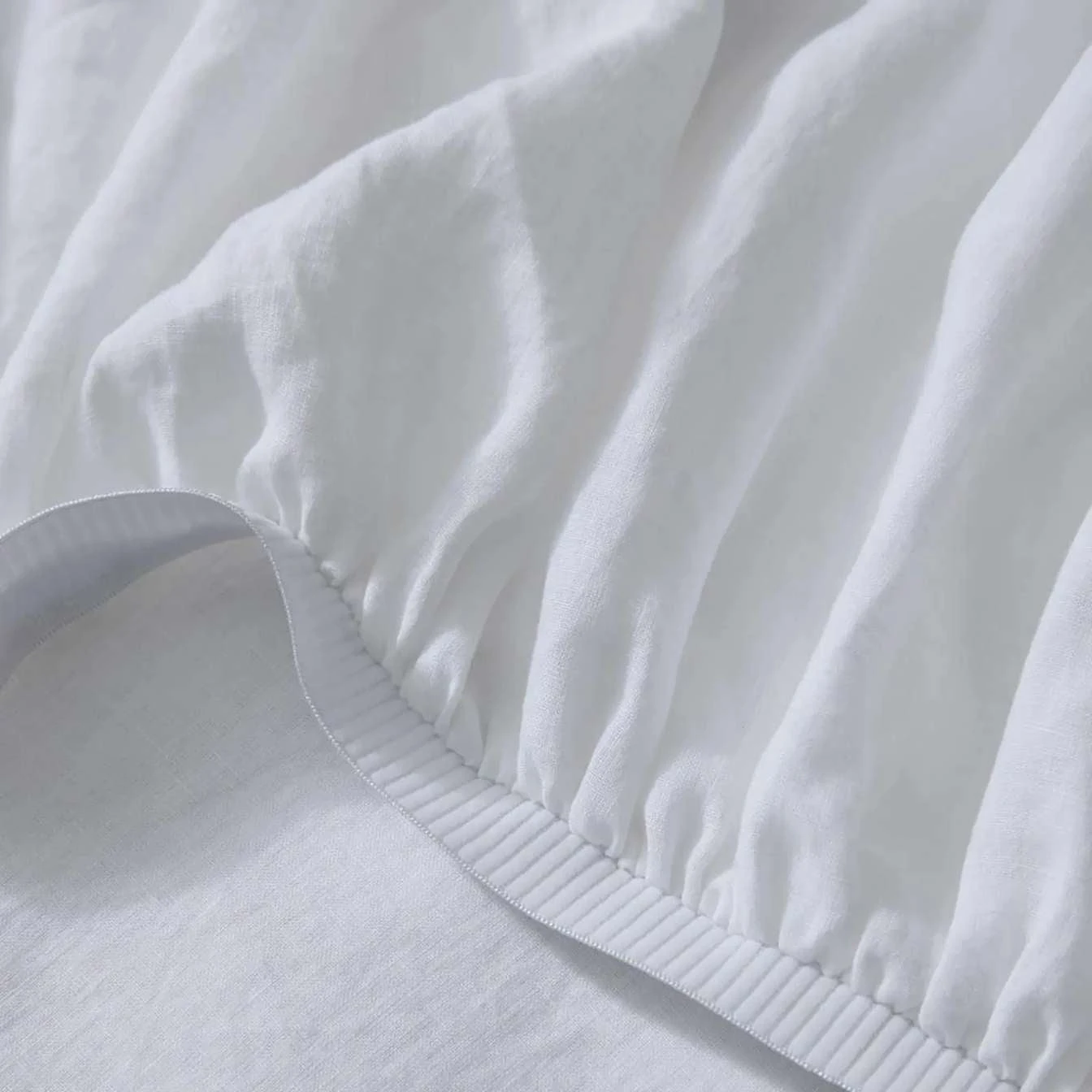 Ravello French Flax Linen Fitted Sheet 4 Ravello French Flax Linen Fitted Sheet - Image 4
