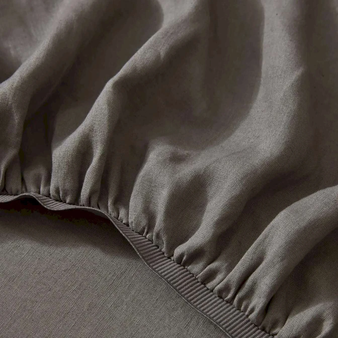 Ravello French Flax Linen Fitted Sheet 7 Ravello French Flax Linen Fitted Sheet - Image 7