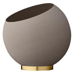 AYTM Globe Flowerpot