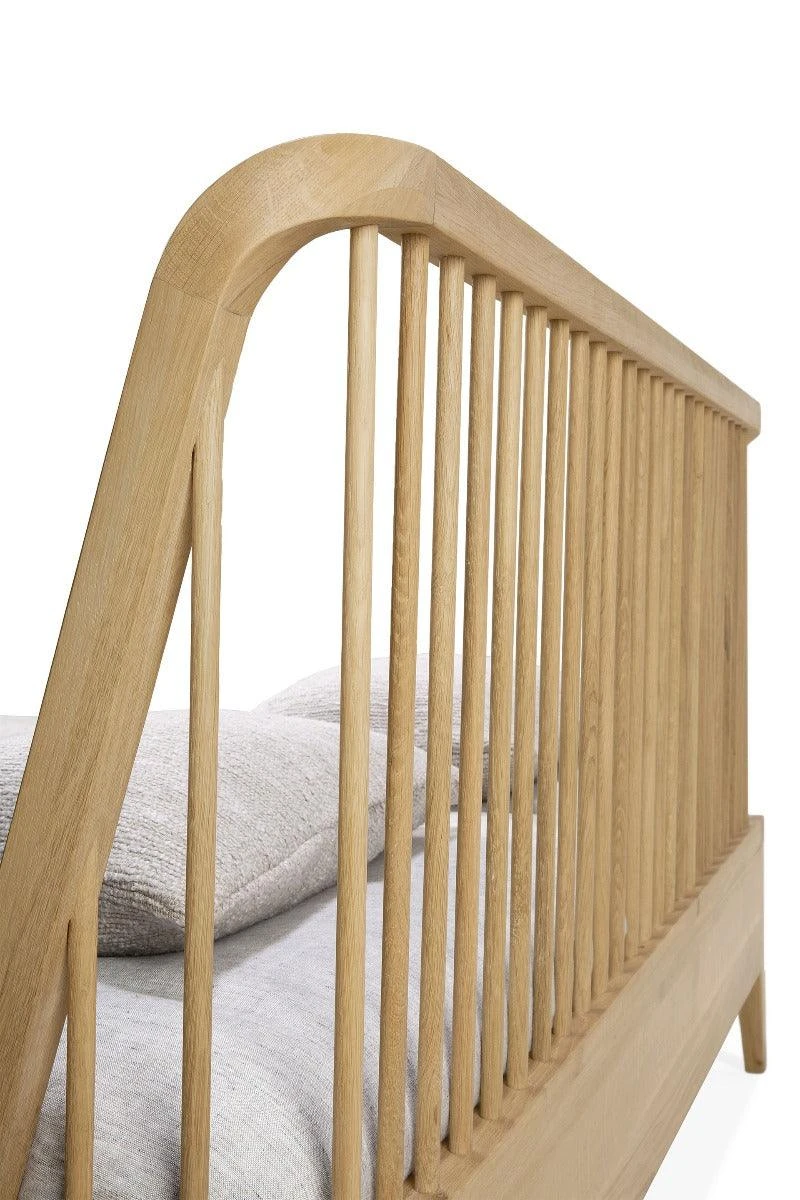 Ethnicraft Oak Spindle King Bed 12 Ethnicraft Oak Spindle King Bed - Image 12