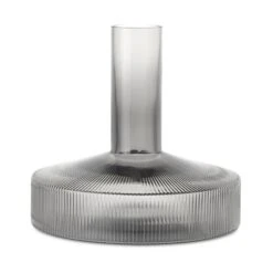 Ferm LIVING Ripple Wine Carafe -Trit Houses Shop fermLIVING AW23 1104268096 RippleWineCarafe 01