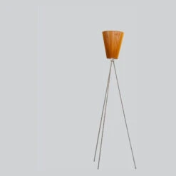 Northern Oslo Floor Lamp 37 Northern Oslo Floor Lamp -Trit Houses Shop nor f02 1 008 caramel steel 778bd923 4b3f 487d a53a 1c61214f46ce