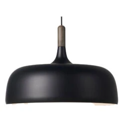 Northern Acorn Pendant Lamp
