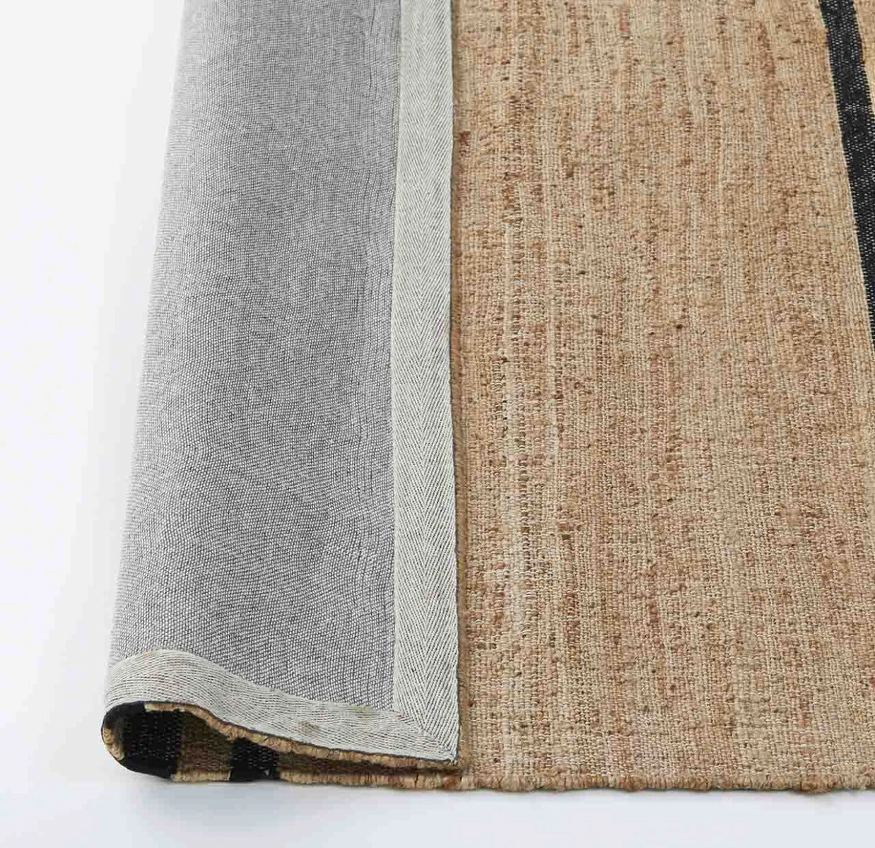 Umbra Rug 4 Umbra Rug - Image 4