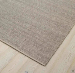 Matterhorn Rug 21 Matterhorn Rug -Trit Houses Shop tri g17 1 018 basalt 01 040a1286 a416 488d 88d7 298a5fa39bbd