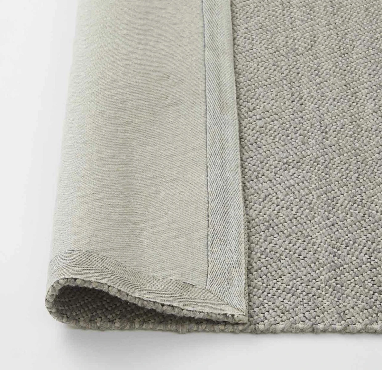 Matterhorn Rug 8 Matterhorn Rug - Image 8