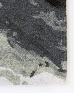 Uluru Rug 8 Uluru Rug -Trit Houses Shop uluru cnrsq 1000px 1600x 90869887 17ee 423b a53a 9b86f4a2890e