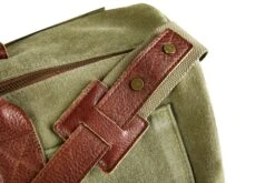 The Weekender 29 The Weekender -Trit Houses Shop uns g15 1 002 14